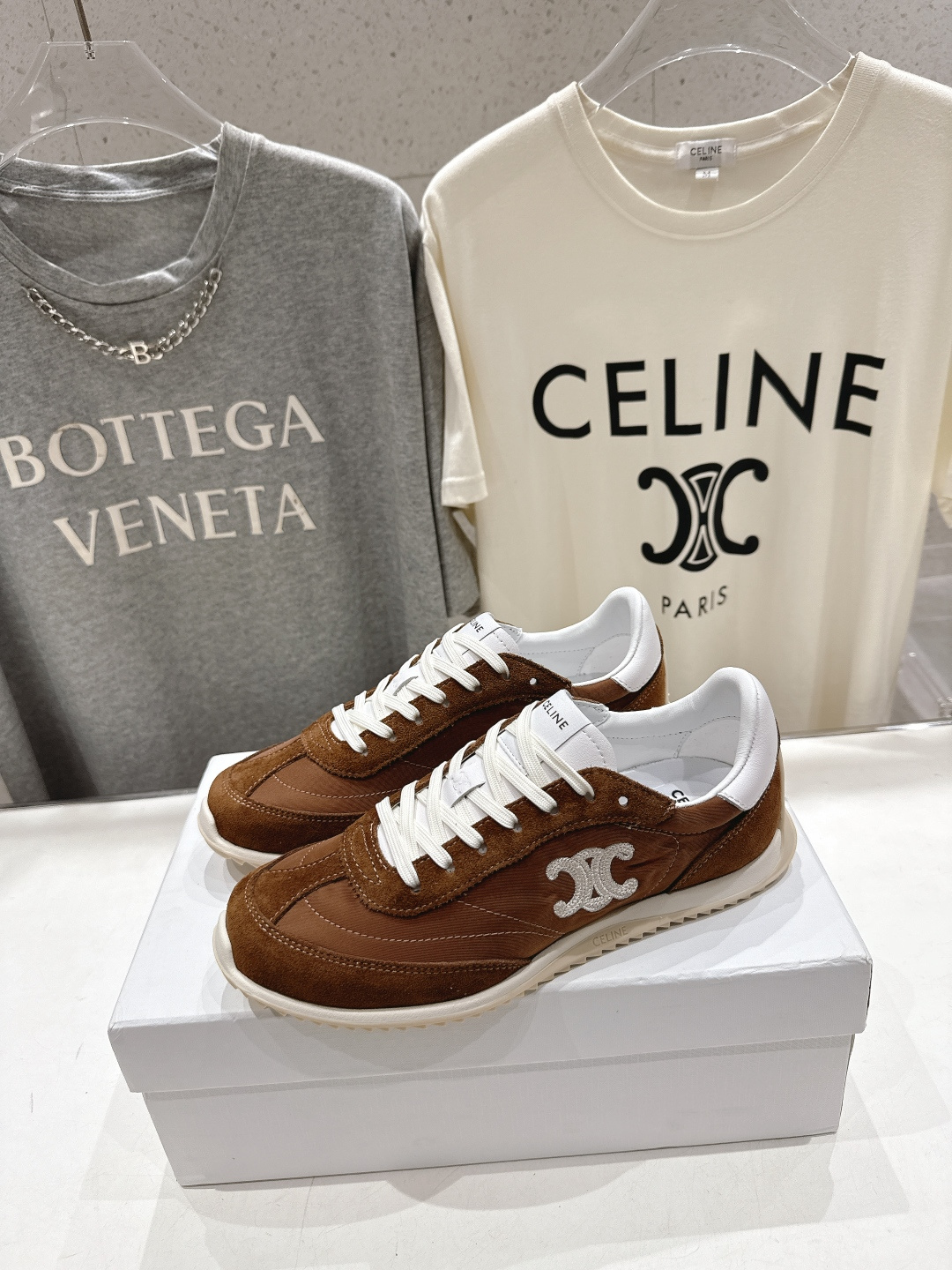 高版本出厂 CELINE*思琳赛琳F0376 2026ss新款徽标系带阿甘鞋休闲运动鞋小白鞋简单舒服，干