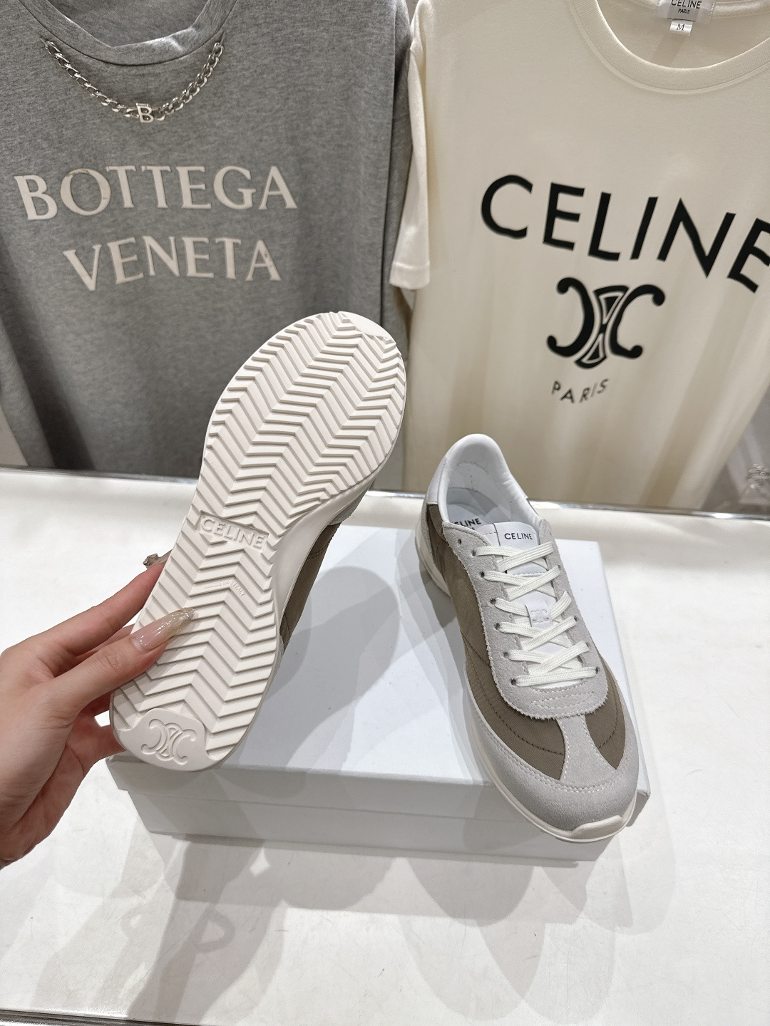 高版本出厂 CELINE*思琳赛琳F0376 2026ss新款徽标系带阿甘鞋休闲运动鞋小白鞋简单舒服，干