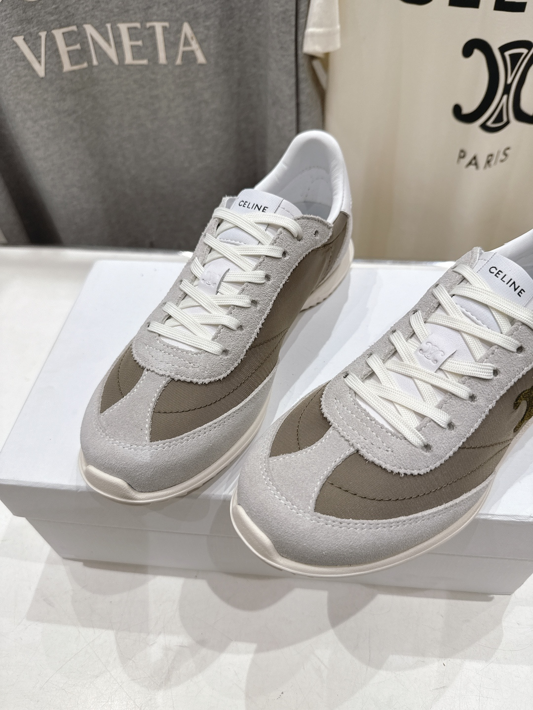 高版本出厂 CELINE*思琳赛琳F0376 2026ss新款徽标系带阿甘鞋休闲运动鞋小白鞋简单舒服，干