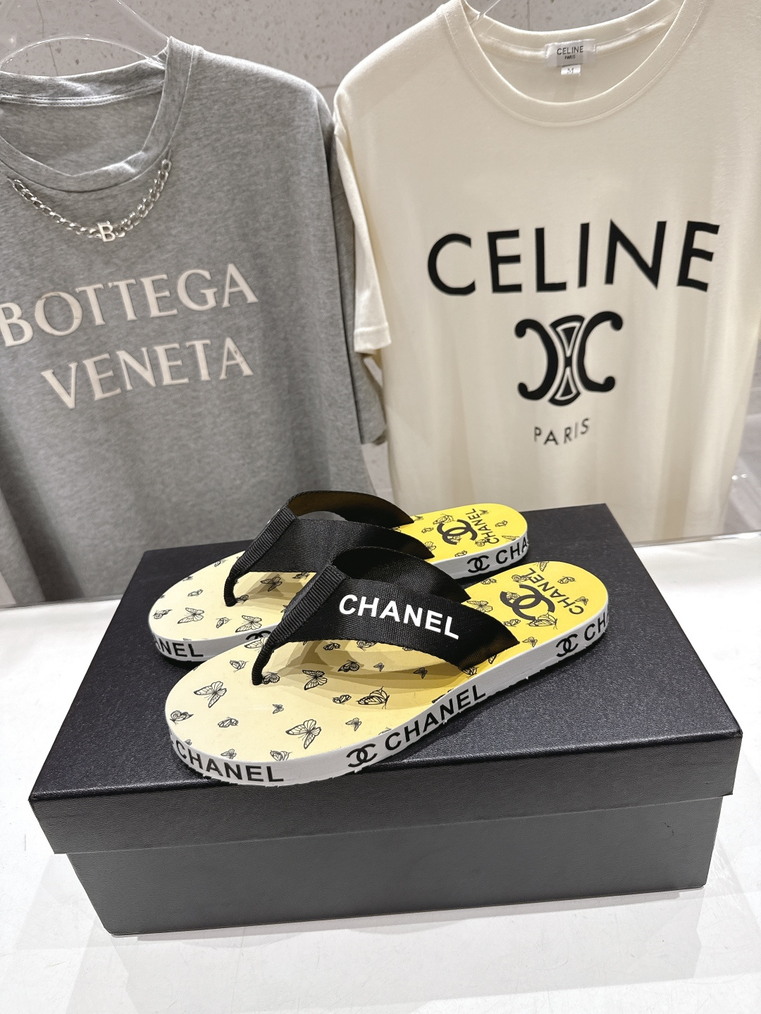 高版本出厂 Chanel*香奈儿F036 小香2026ss夏季新款人字拖夹脚沙滩拖鞋2026夏季爆款无法
