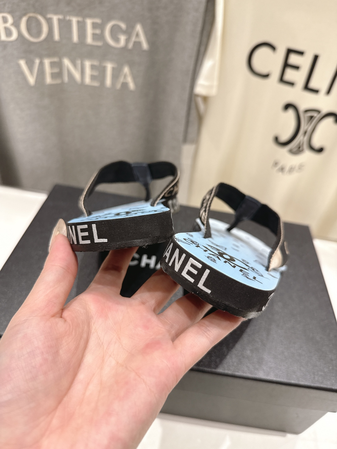 高版本出厂 Chanel*香奈儿F036 小香2026ss夏季新款人字拖夹脚沙滩拖鞋2026夏季爆款无法