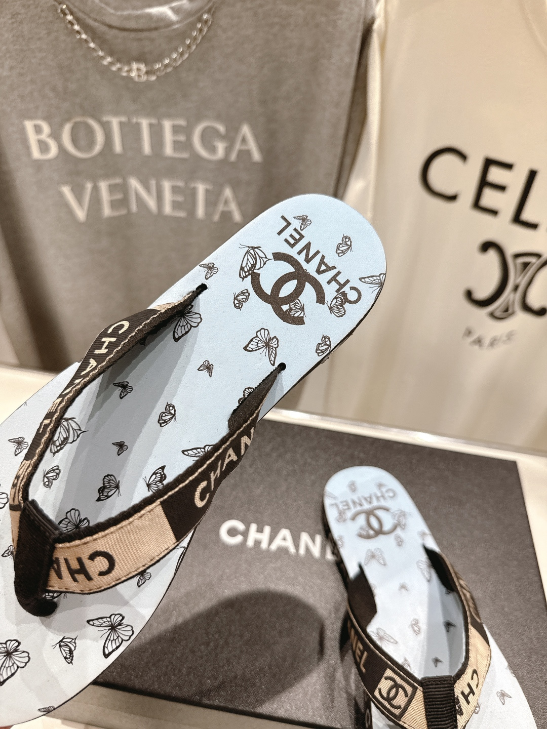 高版本出厂 Chanel*香奈儿F036 小香2026ss夏季新款人字拖夹脚沙滩拖鞋2026夏季爆款无法
