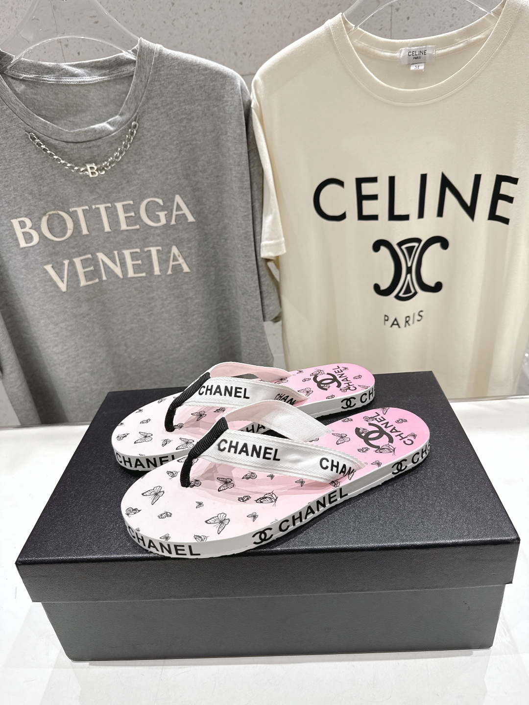 高版本出厂 Chanel*香奈儿F036 小香2026ss夏季新款人字拖夹脚沙滩拖鞋2026夏季爆款无法