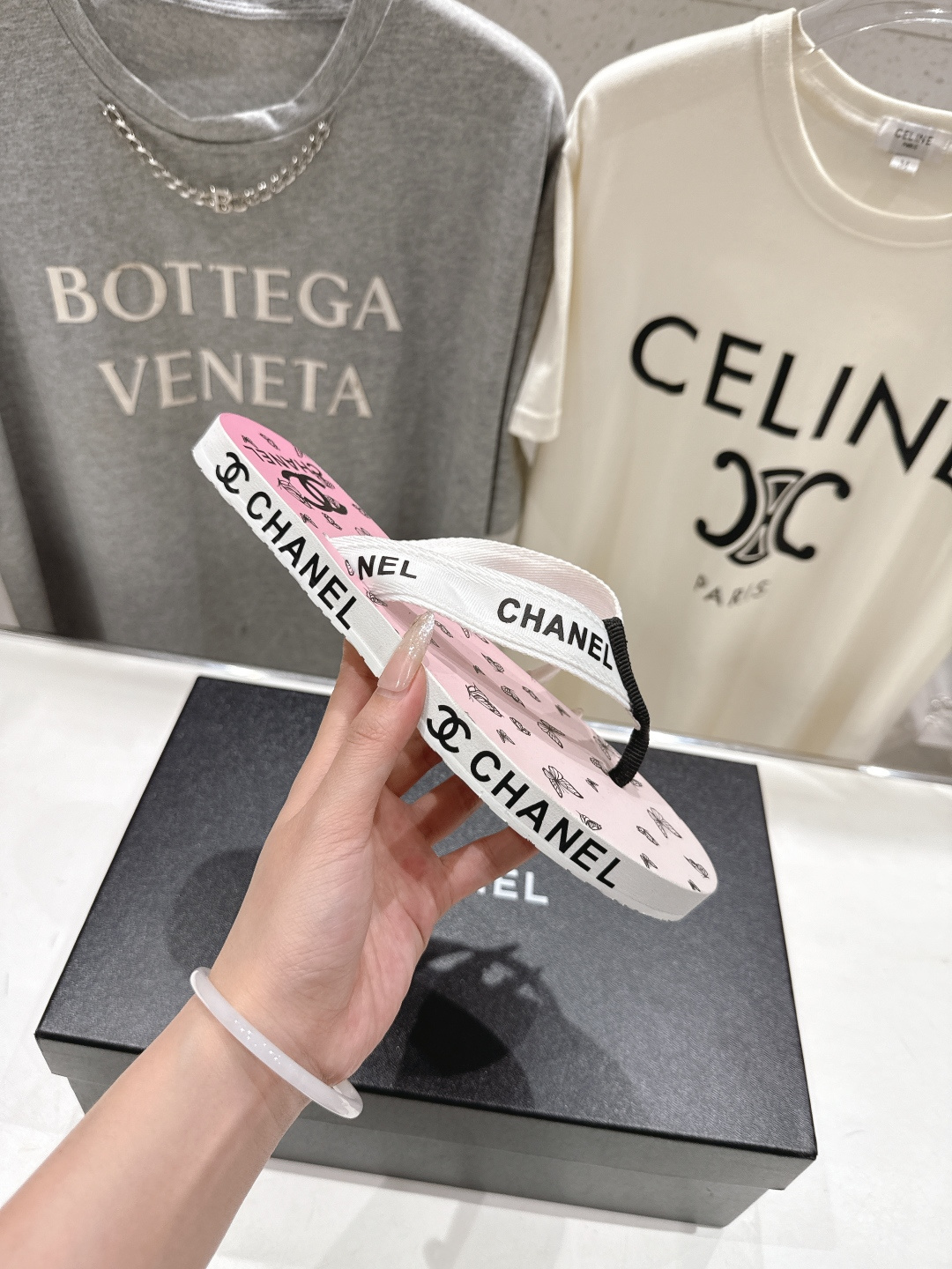 高版本出厂 Chanel*香奈儿F036 小香2026ss夏季新款人字拖夹脚沙滩拖鞋2026夏季爆款无法