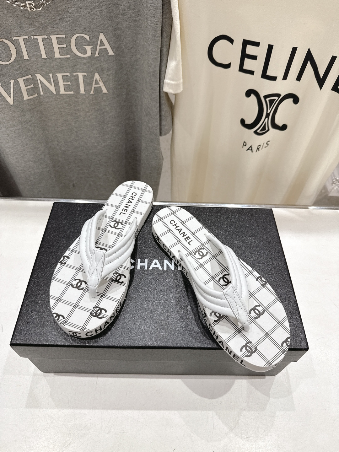 高版本出厂 皮面 Chanel*香奈儿F036 小香2026ss夏季新款人字拖夹脚沙滩拖鞋2026夏季爆