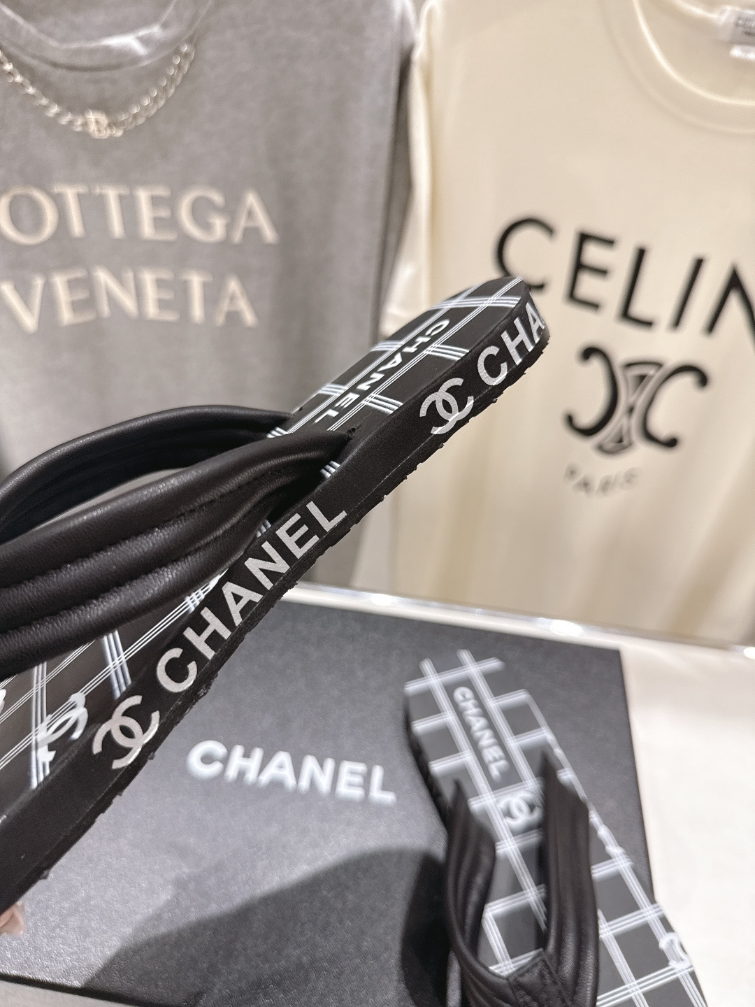 高版本出厂 皮面 Chanel*香奈儿F036 小香2026ss夏季新款人字拖夹脚沙滩拖鞋2026夏季爆