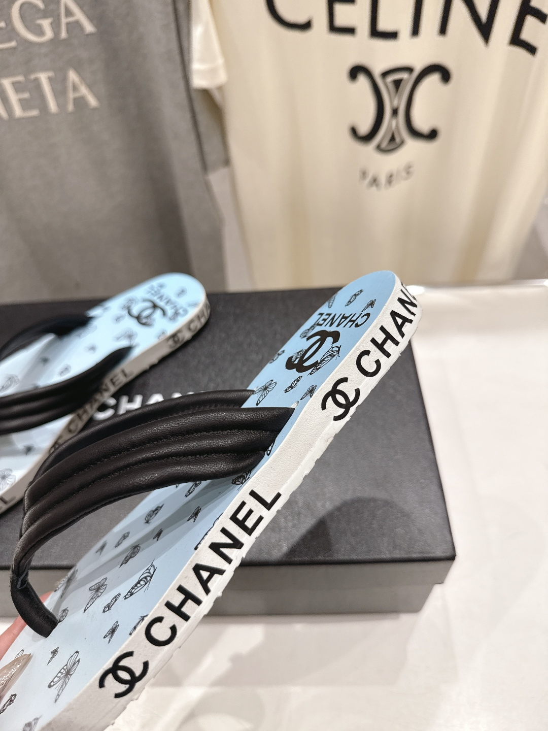 高版本出厂 皮面 Chanel*香奈儿F036 小香2026ss夏季新款人字拖夹脚沙滩拖鞋2026夏季爆