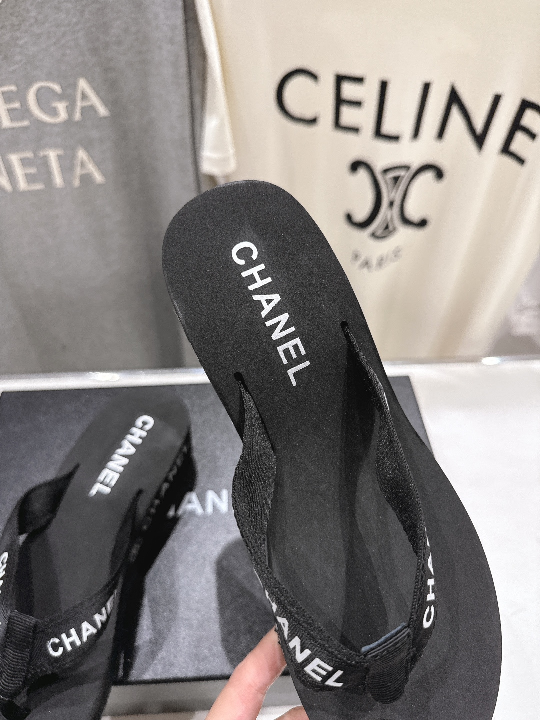 高版本出厂 Chanel*香奈儿F036 小香2026ss夏季新款人字拖夹脚沙滩拖鞋2026夏季爆款无法