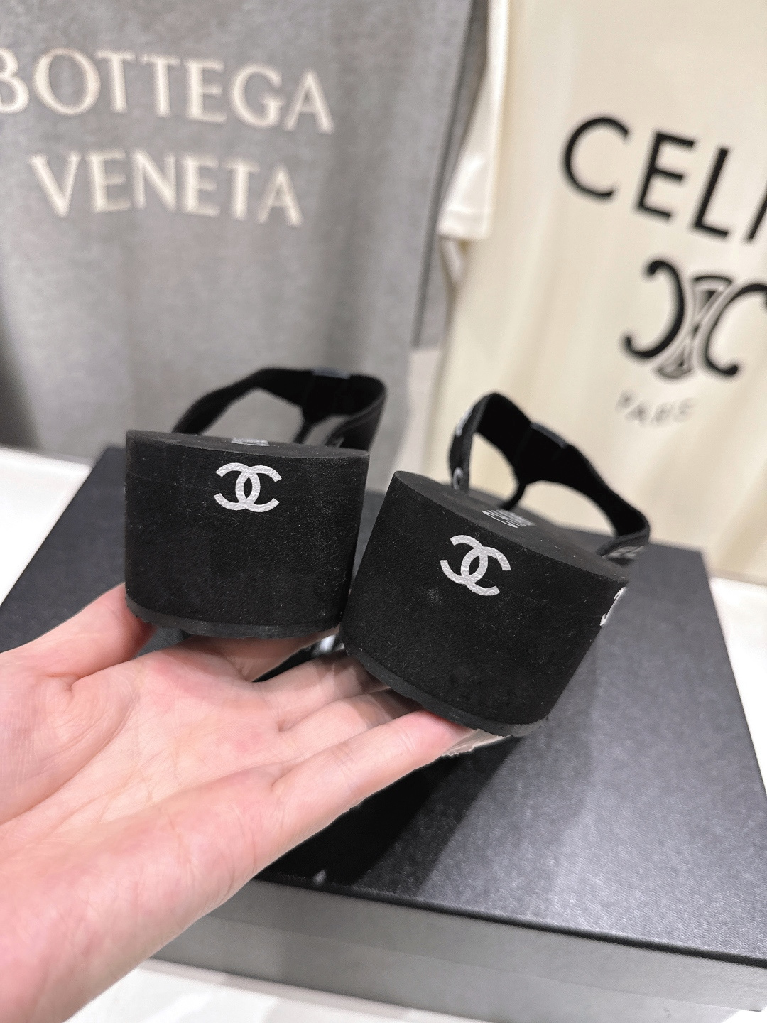 高版本出厂 Chanel*香奈儿F036 小香2026ss夏季新款人字拖夹脚沙滩拖鞋2026夏季爆款无法