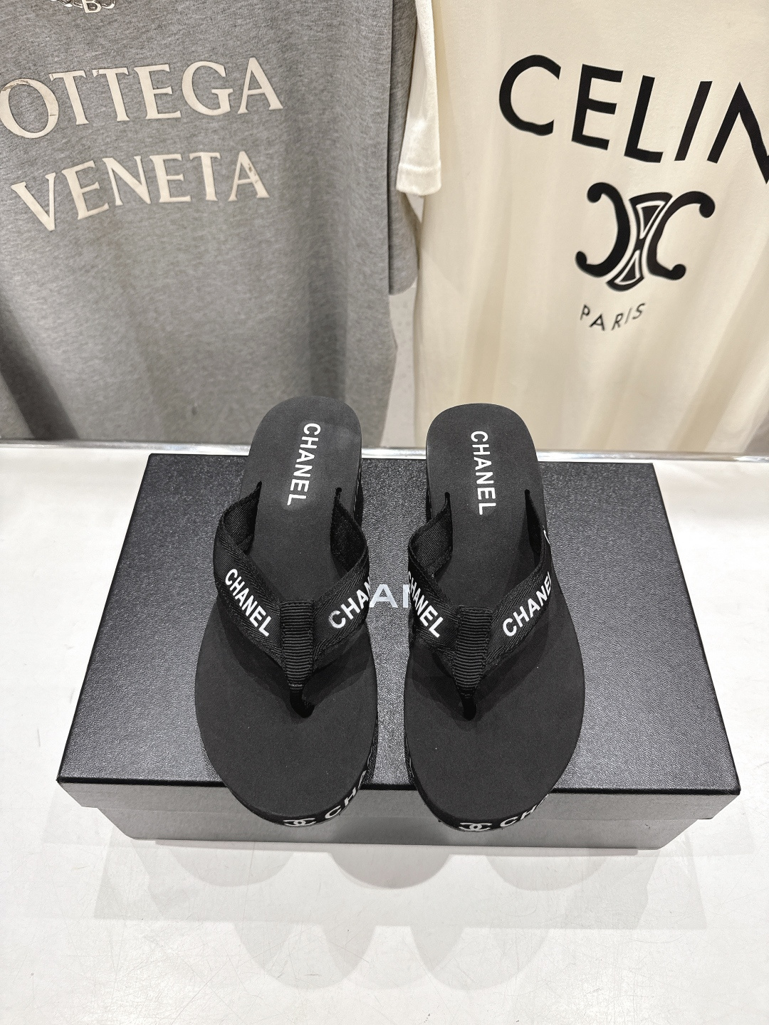 高版本出厂 Chanel*香奈儿F036 小香2026ss夏季新款人字拖夹脚沙滩拖鞋2026夏季爆款无法