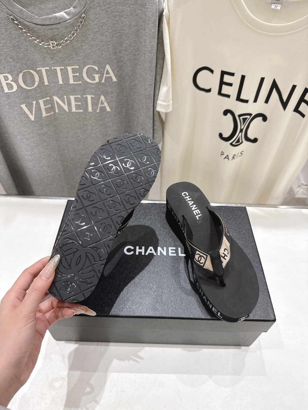 高版本出厂 Chanel*香奈儿F036 小香2026ss夏季新款人字拖夹脚沙滩拖鞋2026夏季爆款无法