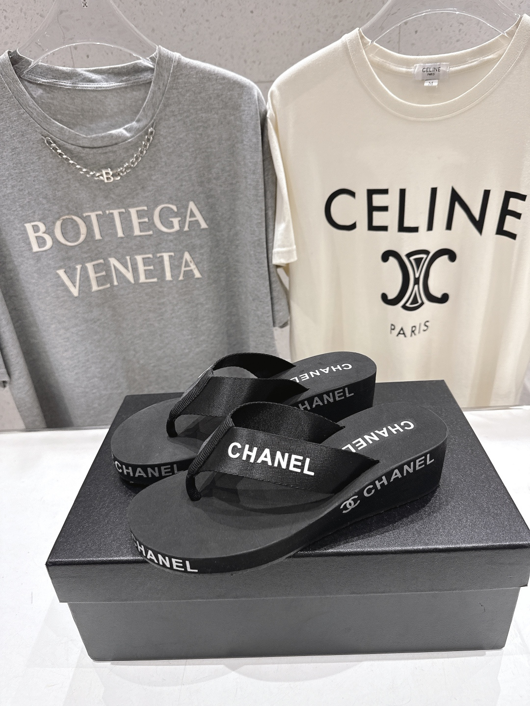 高版本出厂 Chanel*香奈儿F036 小香2026ss夏季新款人字拖夹脚沙滩拖鞋2026夏季爆款无法