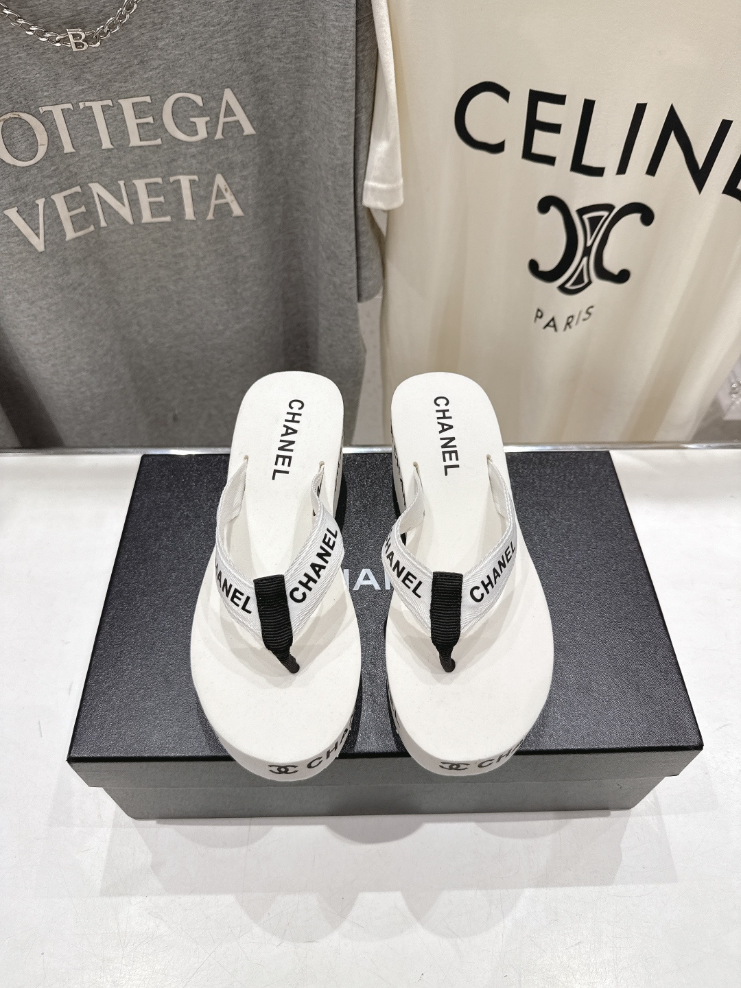 高版本出厂 Chanel*香奈儿F036 小香2026ss夏季新款人字拖夹脚沙滩拖鞋2026夏季爆款无法