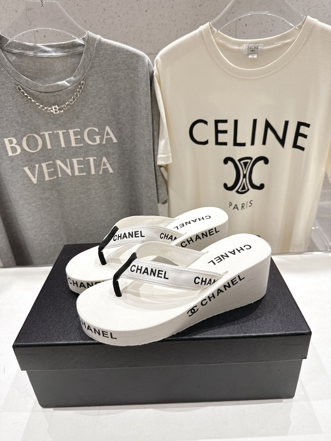 高版本出厂 Chanel*香奈儿F036 小香2026ss夏季新款人字拖夹脚沙滩拖鞋2026夏季爆款无法