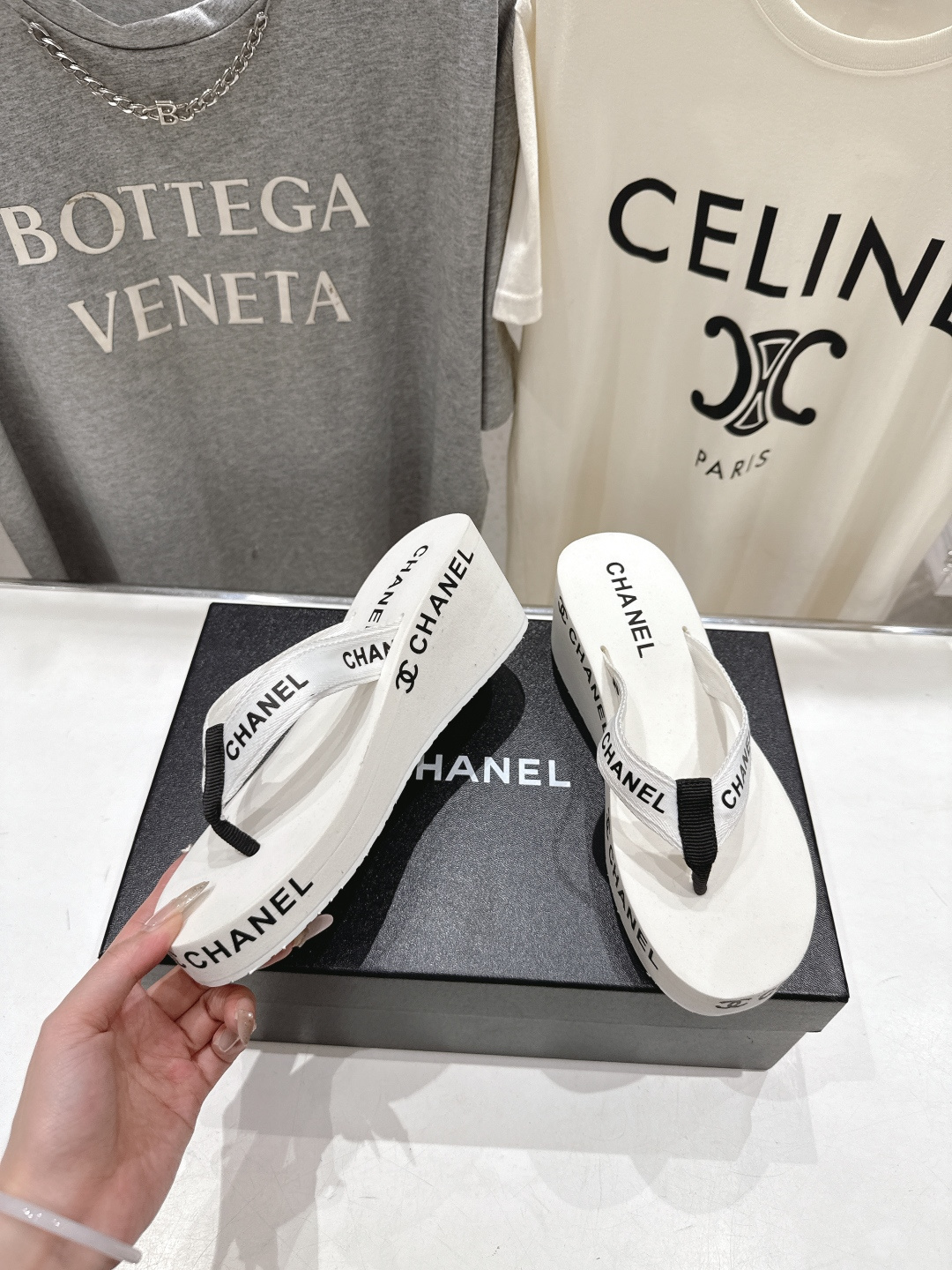 高版本出厂 Chanel*香奈儿F036 小香2026ss夏季新款人字拖夹脚沙滩拖鞋2026夏季爆款无法