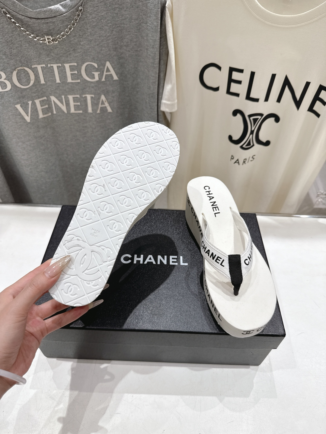 高版本出厂 Chanel*香奈儿F036 小香2026ss夏季新款人字拖夹脚沙滩拖鞋2026夏季爆款无法