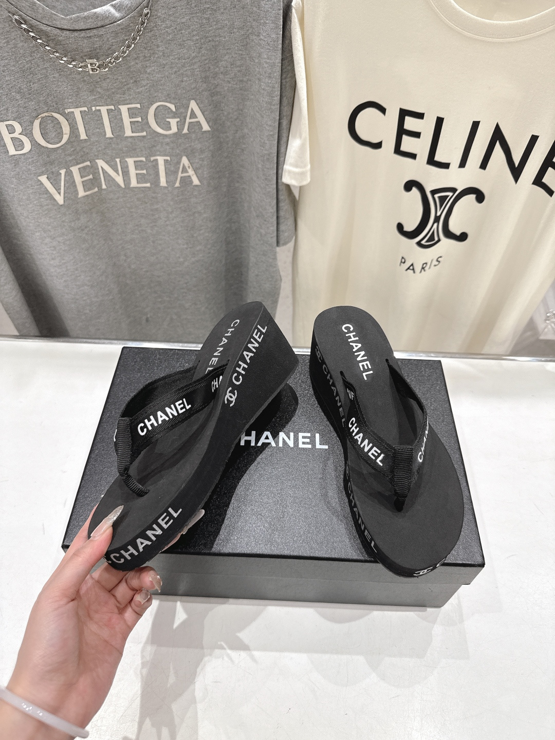 高版本出厂 Chanel*香奈儿F036 小香2026ss夏季新款人字拖夹脚沙滩拖鞋2026夏季爆款无法