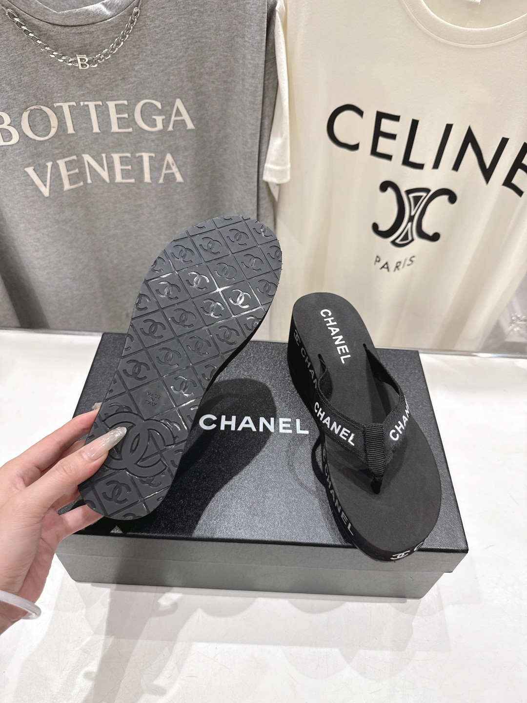 高版本出厂 Chanel*香奈儿F036 小香2026ss夏季新款人字拖夹脚沙滩拖鞋2026夏季爆款无法