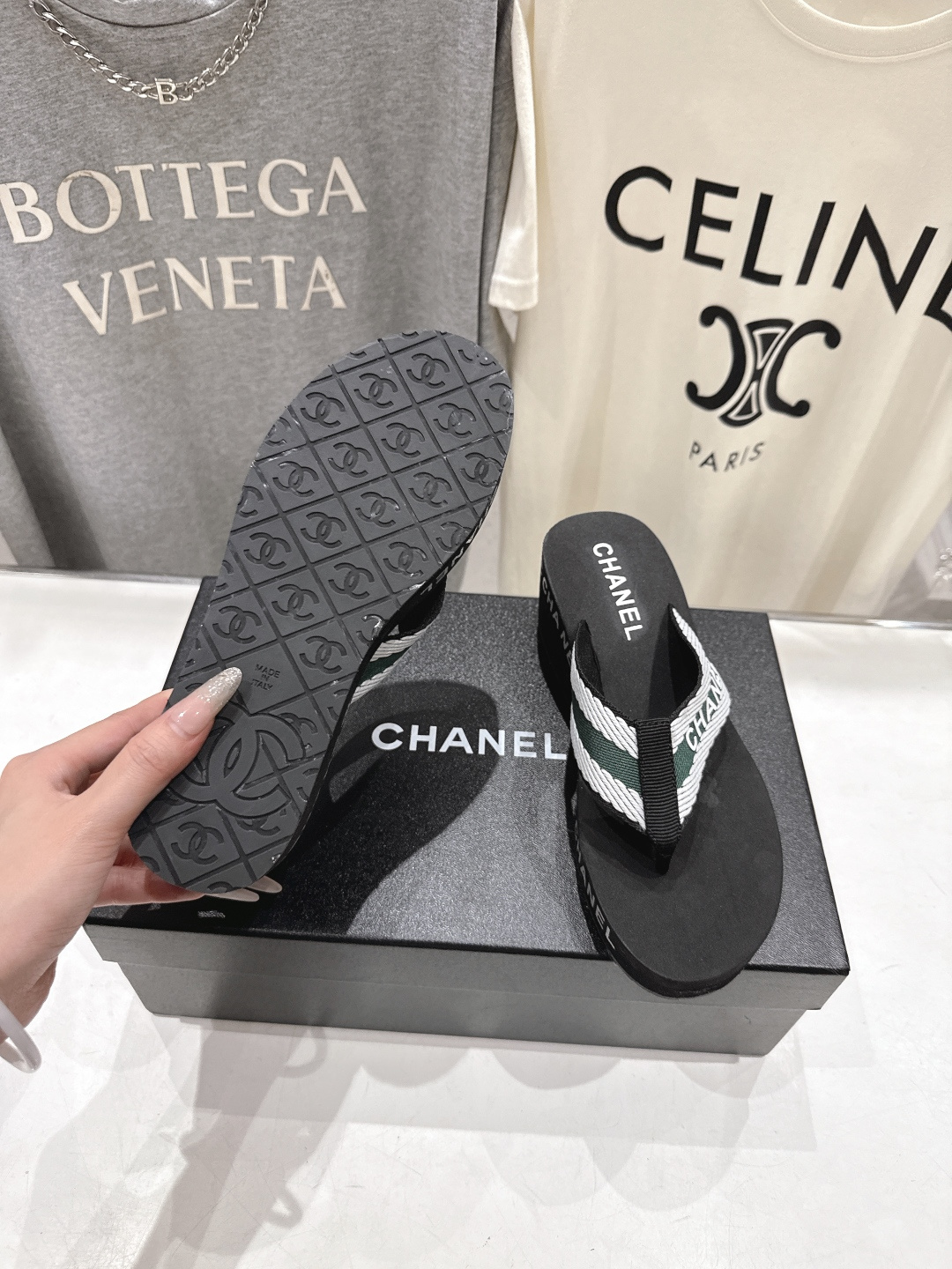 高版本出厂 Chanel*香奈儿F036 小香2026ss夏季新款人字拖夹脚沙滩拖鞋2026夏季爆款无法