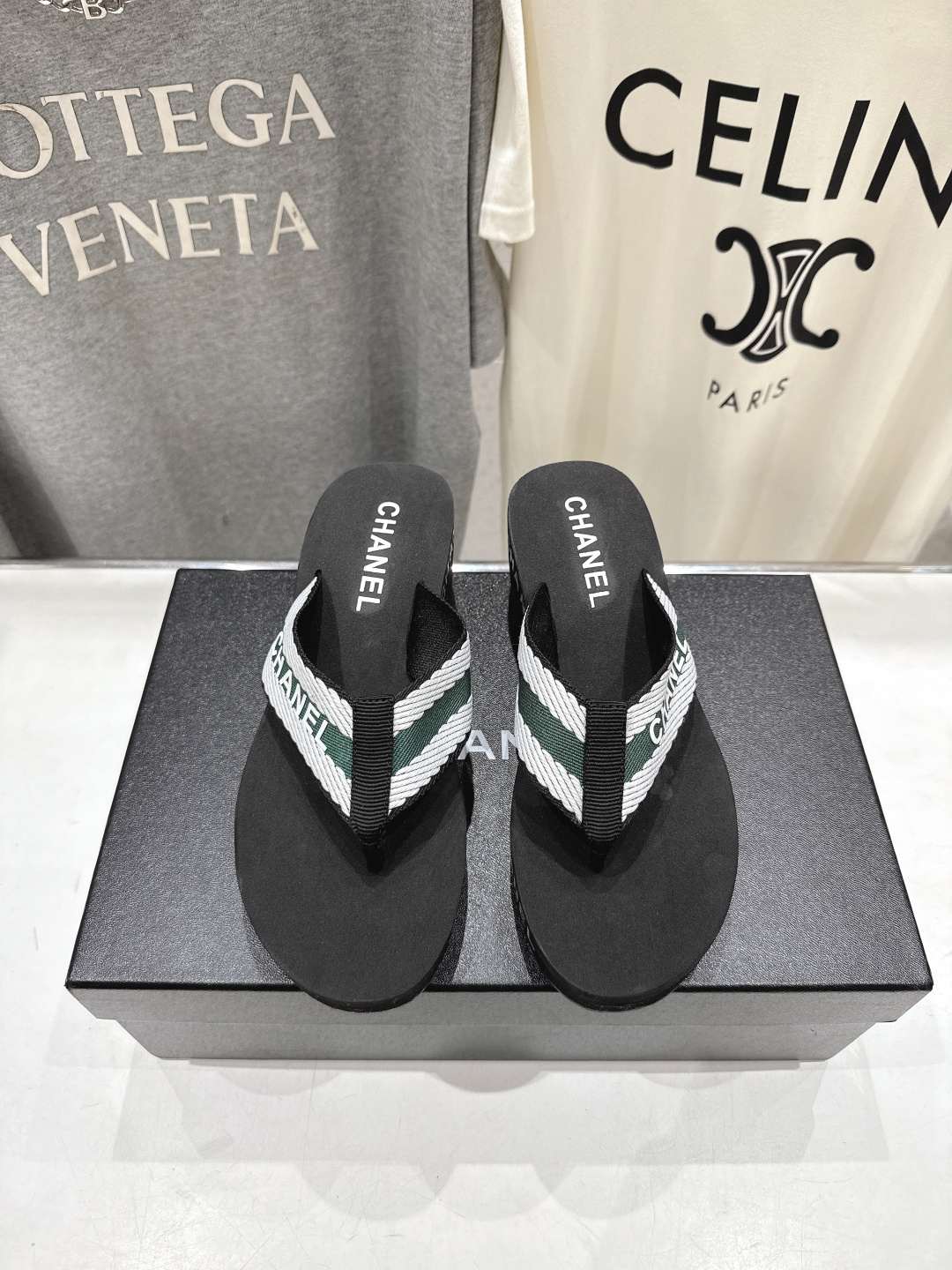 高版本出厂 Chanel*香奈儿F036 小香2026ss夏季新款人字拖夹脚沙滩拖鞋2026夏季爆款无法