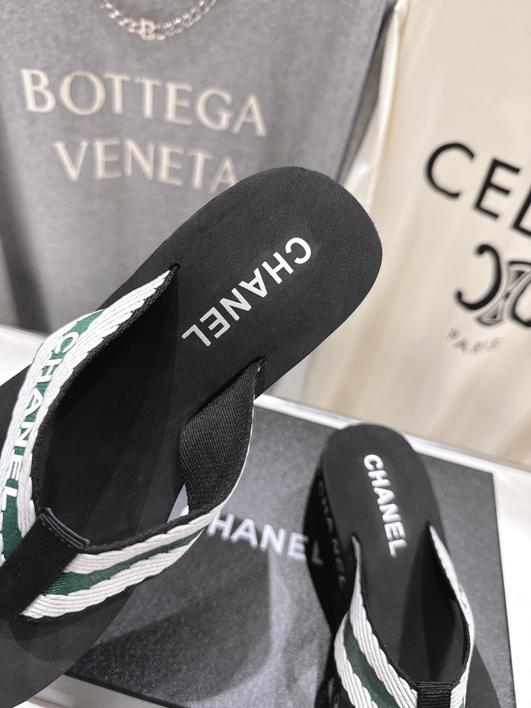高版本出厂 Chanel*香奈儿F036 小香2026ss夏季新款人字拖夹脚沙滩拖鞋2026夏季爆款无法