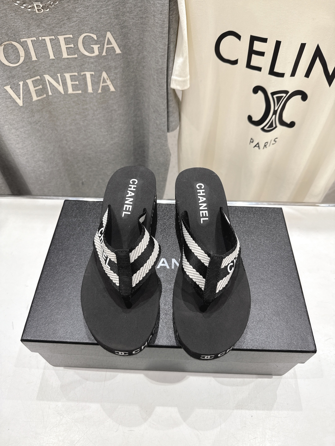 高版本出厂 Chanel*香奈儿F036 小香2026ss夏季新款人字拖夹脚沙滩拖鞋2026夏季爆款无法