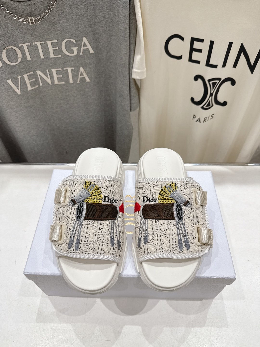 高版本出厂 【高品质】Dior*迪奥D家F019 2026ss夏季新款厚底魔术贴沙滩拖鞋～经典版型 搭配