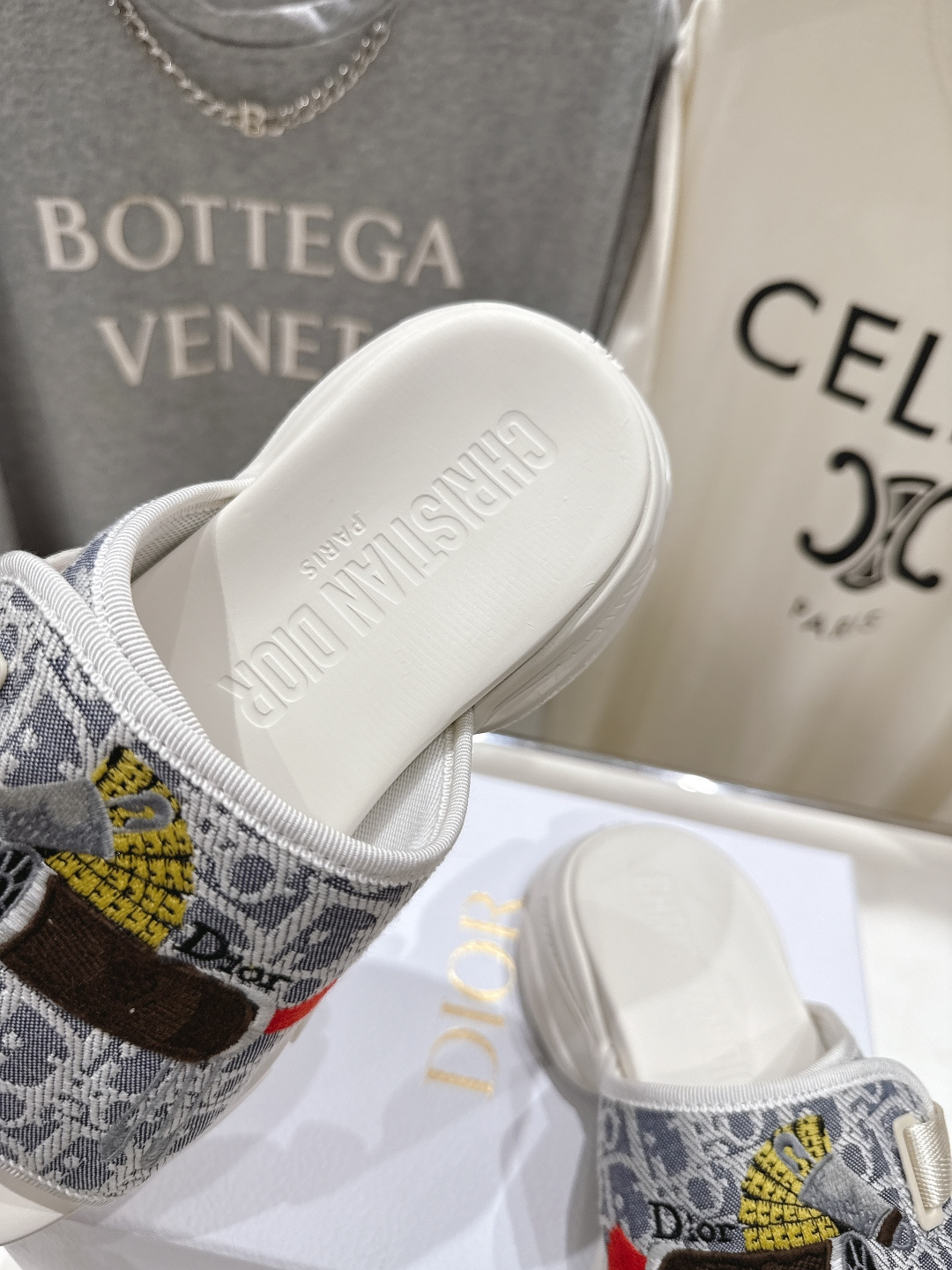 高版本出厂 【高品质】Dior*迪奥D家F019 2026ss夏季新款厚底魔术贴沙滩拖鞋～经典版型 搭配