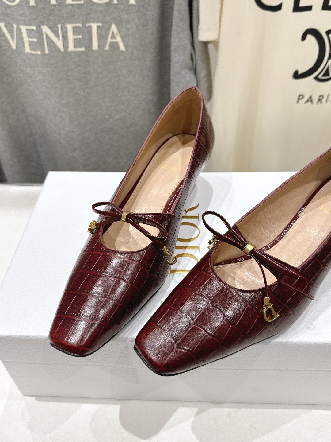 高版本出厂 DIOR*迪奥F027 D家2026ss新款小方头玛丽珍高跟鞋时装鞋！顶级版本～超美的鞋型上