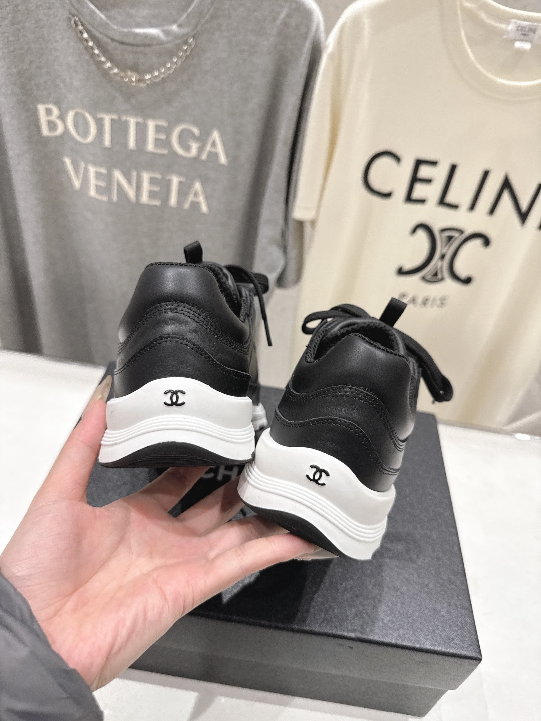 高版本出厂 Chanel香奈儿F015 小香 2026ss走秀新款系带熊猫鞋休闲鞋小白鞋运动鞋 饼干鞋顶