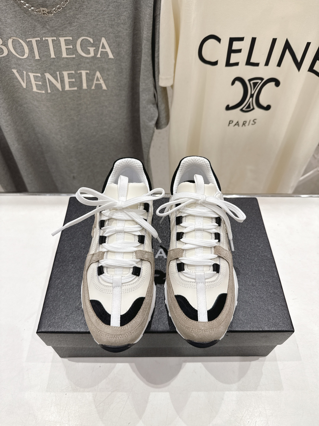 高版本出厂 Chanel香奈儿F015 小香 2026ss走秀新款系带熊猫鞋休闲鞋小白鞋运动鞋 饼干鞋顶