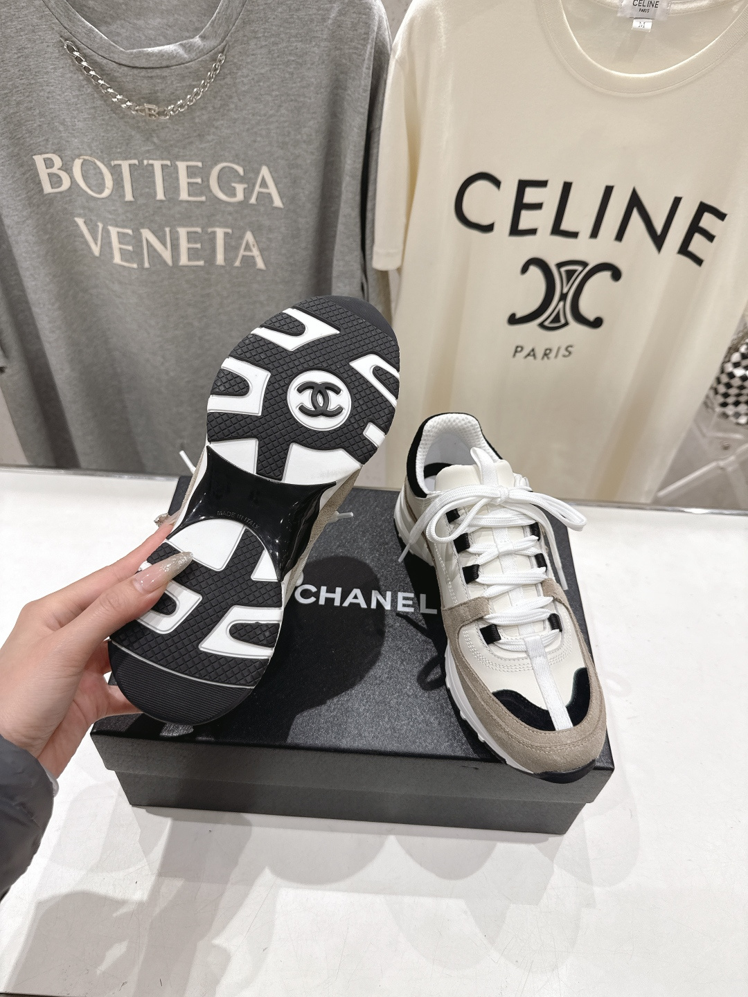 高版本出厂 Chanel香奈儿F015 小香 2026ss走秀新款系带熊猫鞋休闲鞋小白鞋运动鞋 饼干鞋顶