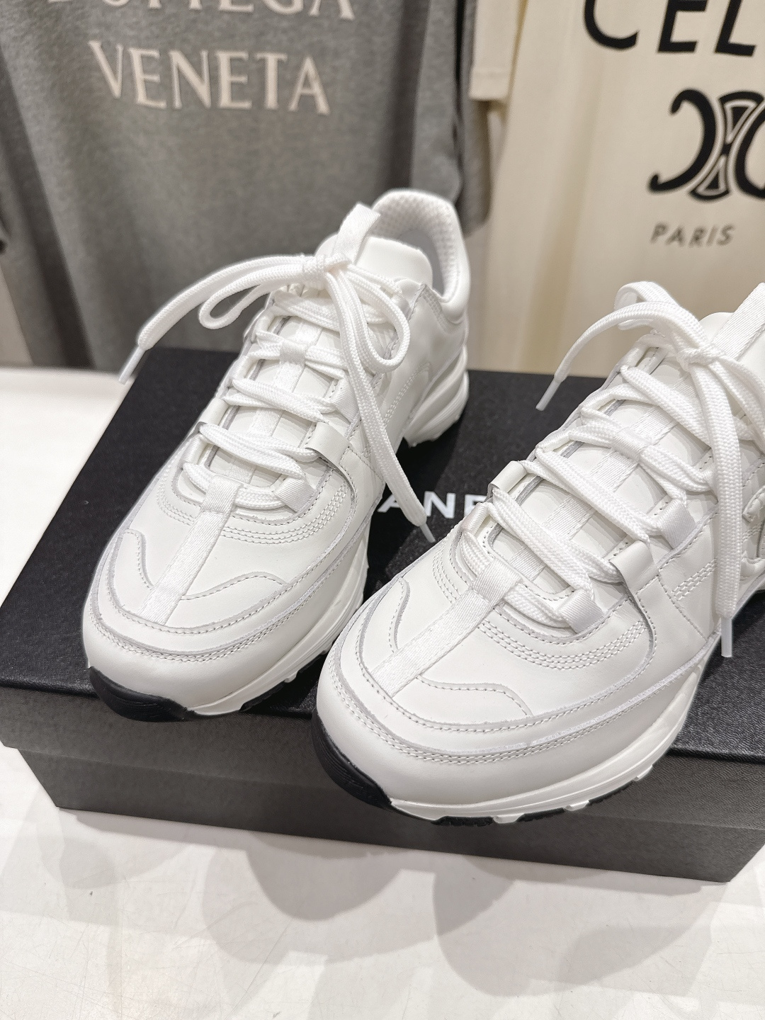 高版本出厂 Chanel香奈儿F015 小香 2026ss走秀新款系带熊猫鞋休闲鞋小白鞋运动鞋 饼干鞋顶