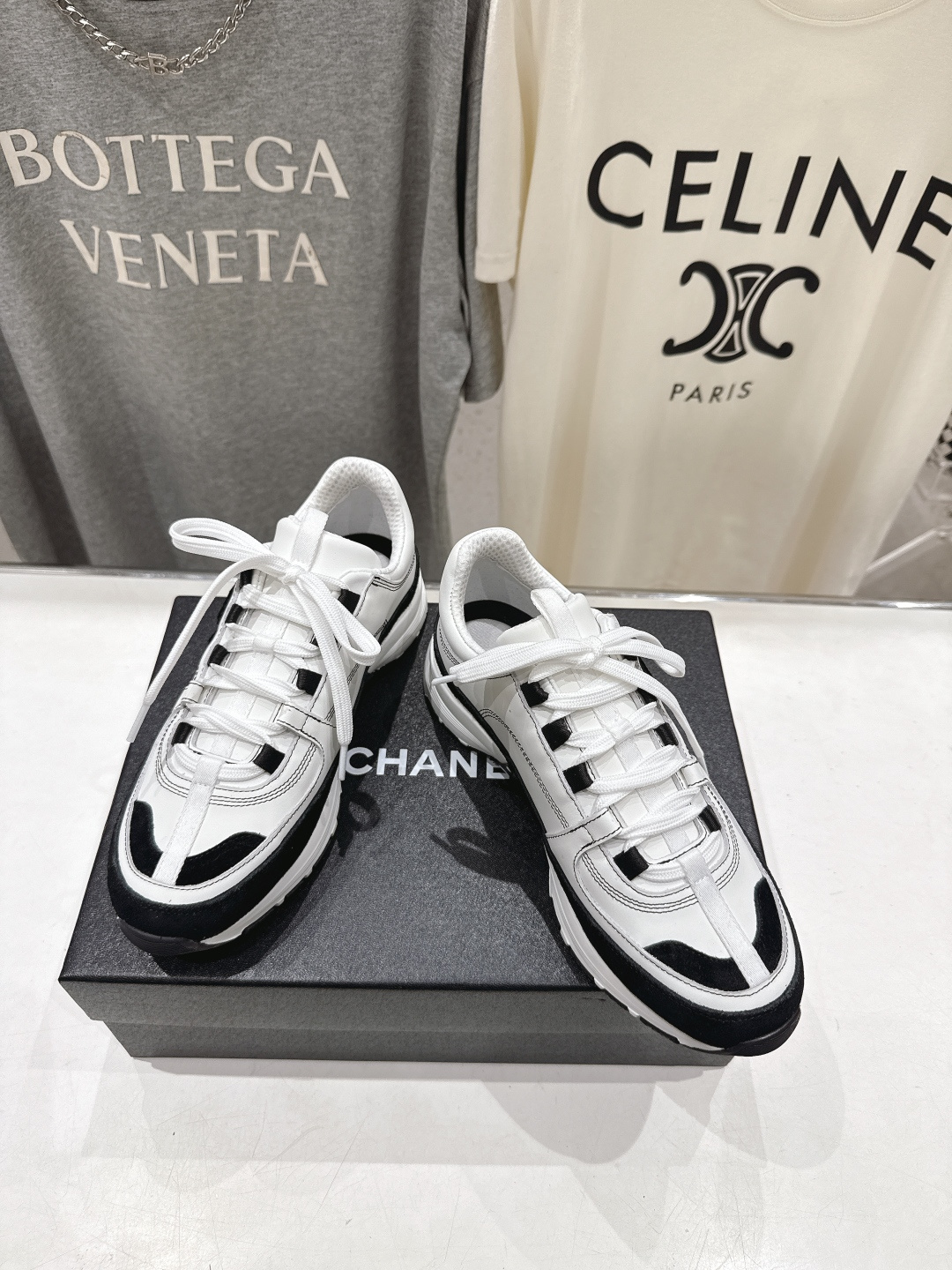 高版本出厂 Chanel香奈儿F015 小香 2026ss走秀新款系带熊猫鞋休闲鞋小白鞋运动鞋 饼干鞋顶