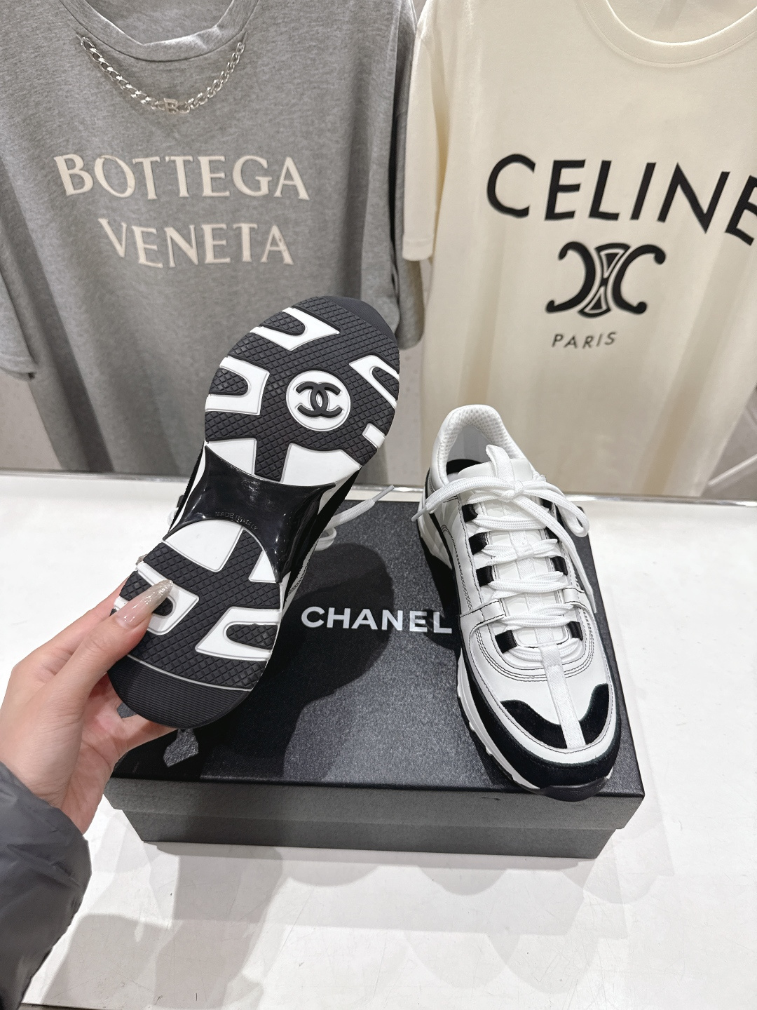 高版本出厂 Chanel香奈儿F015 小香 2026ss走秀新款系带熊猫鞋休闲鞋小白鞋运动鞋 饼干鞋顶