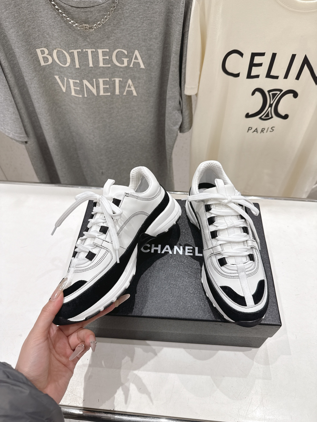 高版本出厂 Chanel香奈儿F015 小香 2026ss走秀新款系带熊猫鞋休闲鞋小白鞋运动鞋 饼干鞋顶