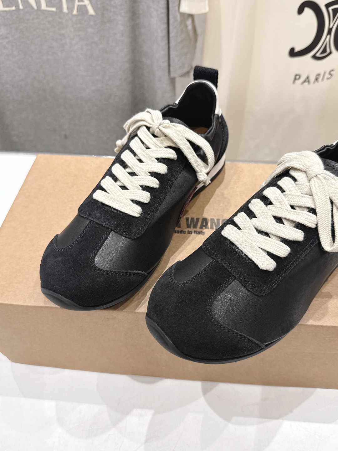 高版本出厂 UMA WANG 潮牌上新F064 2026ss新款复古系带休闲鞋德训鞋，质感党+懒人党双狂