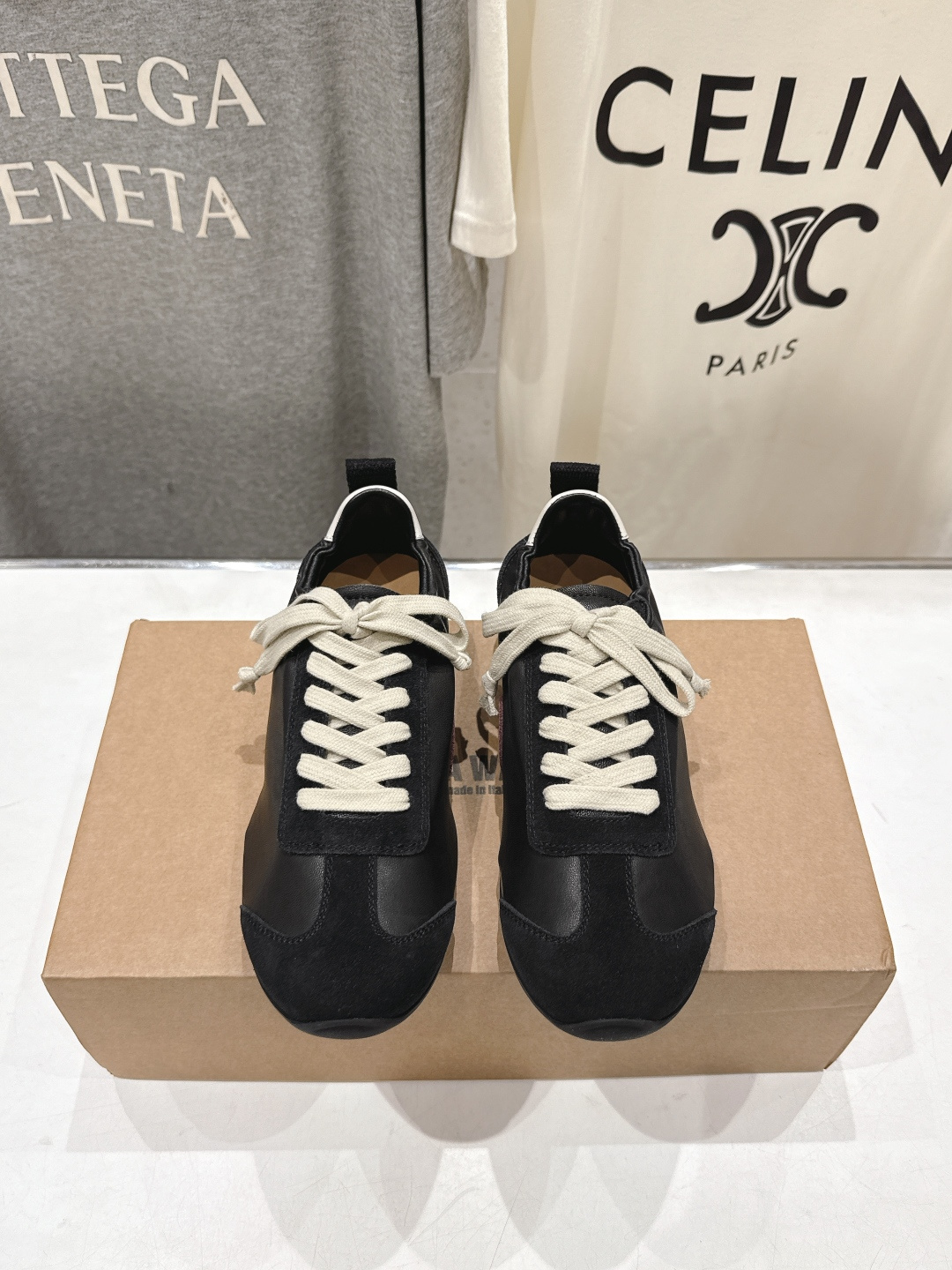 高版本出厂 UMA WANG 潮牌上新F064 2026ss新款复古系带休闲鞋德训鞋，质感党+懒人党双狂