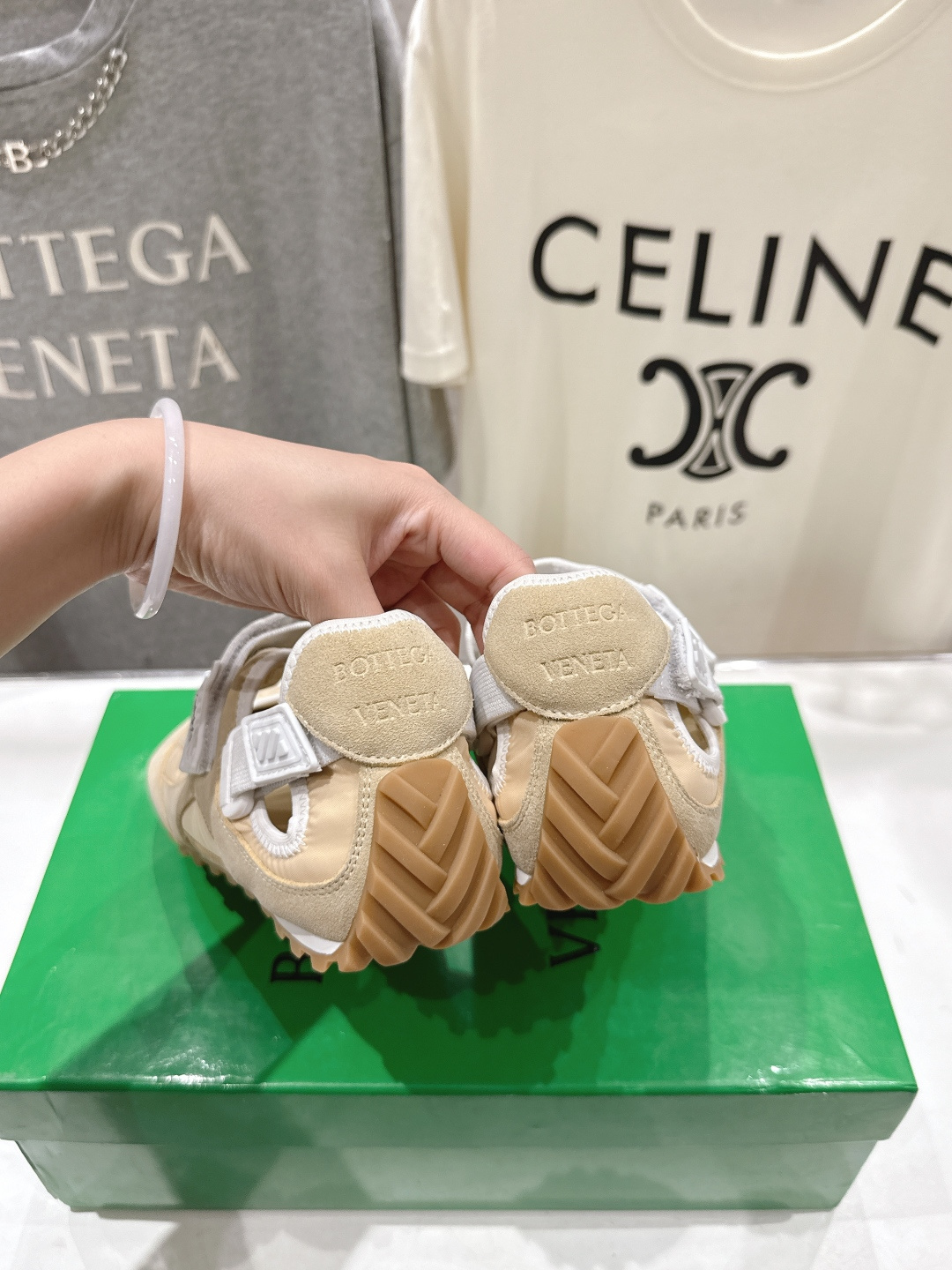 高版本出厂 Bottega Veneta/BV F065 2026ss新款玛丽珍 BV Orbit Fl