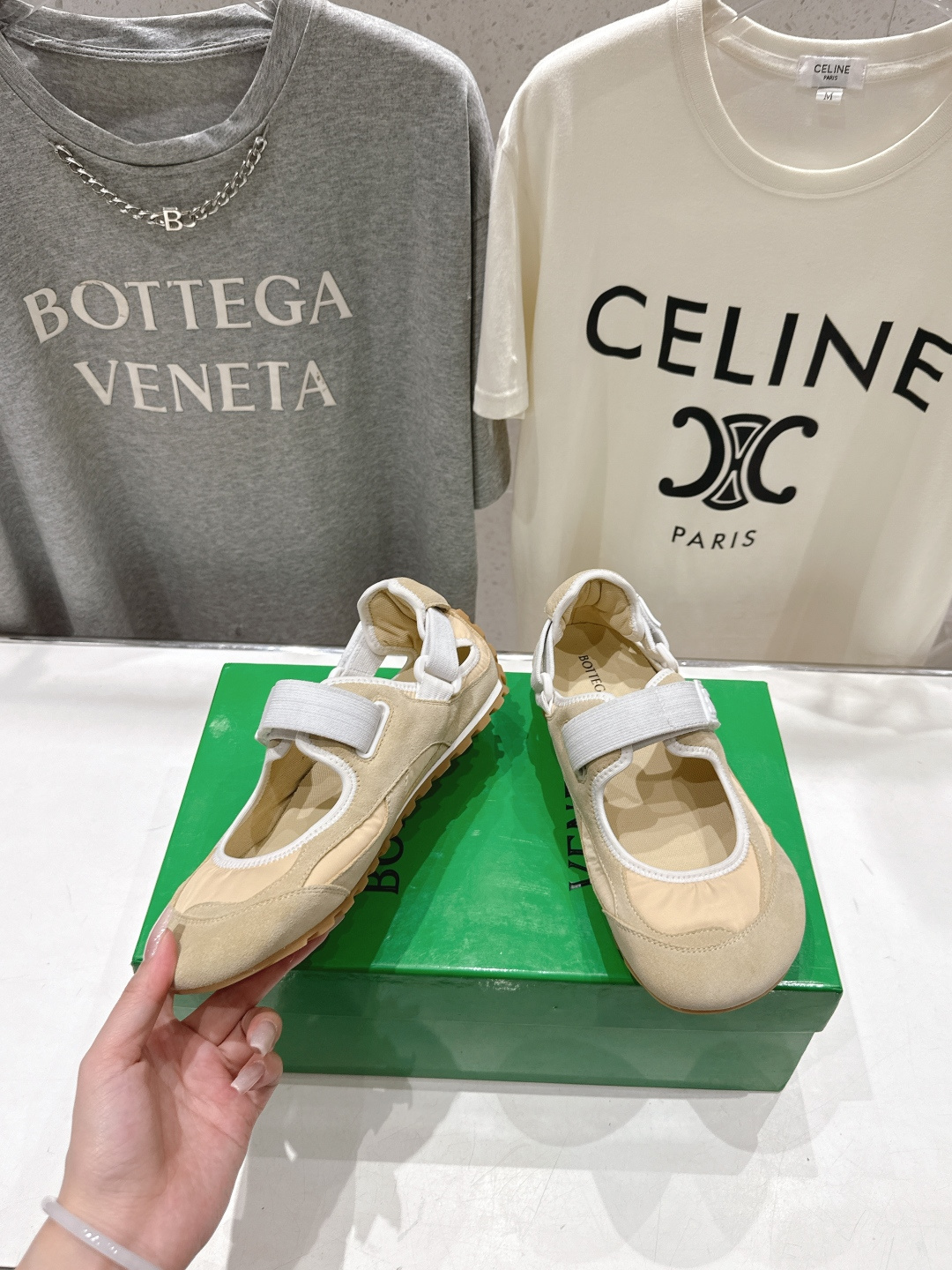 高版本出厂 Bottega Veneta/BV F065 2026ss新款玛丽珍 BV Orbit Fl