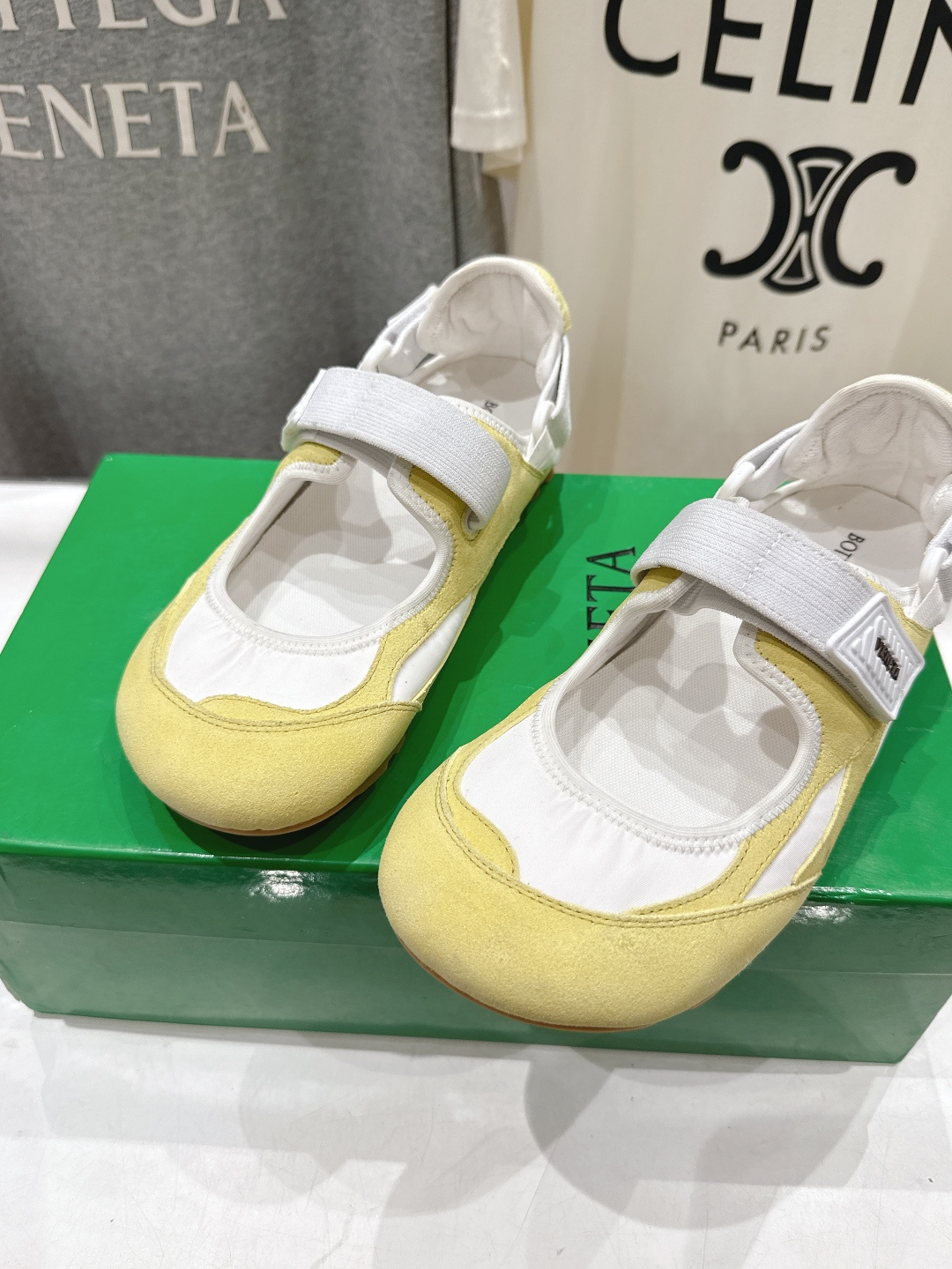 高版本出厂 Bottega Veneta/BV F065 2026ss新款玛丽珍 BV Orbit Fl