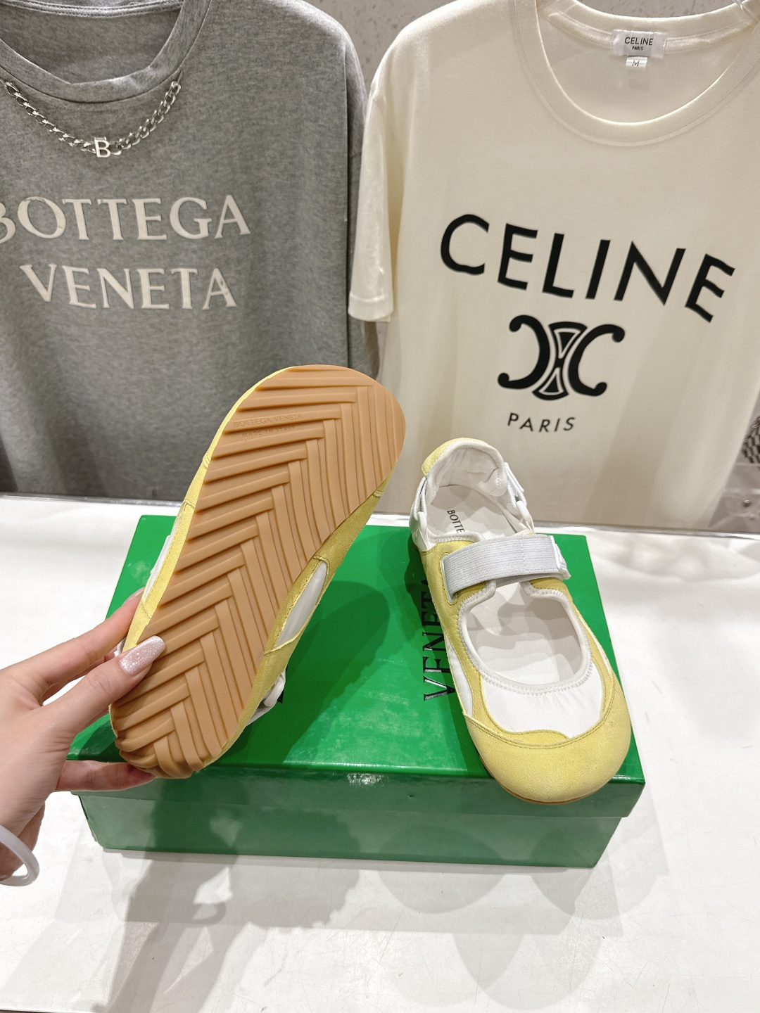 高版本出厂 Bottega Veneta/BV F065 2026ss新款玛丽珍 BV Orbit Fl