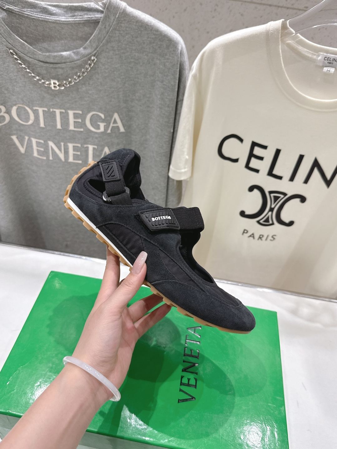 高版本出厂 Bottega Veneta/BV F065 2026ss新款玛丽珍 BV Orbit Fl