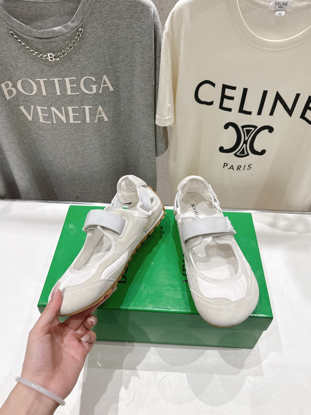 高版本出厂 Bottega Veneta/BV F065 2026ss新款玛丽珍 BV Orbit Fl