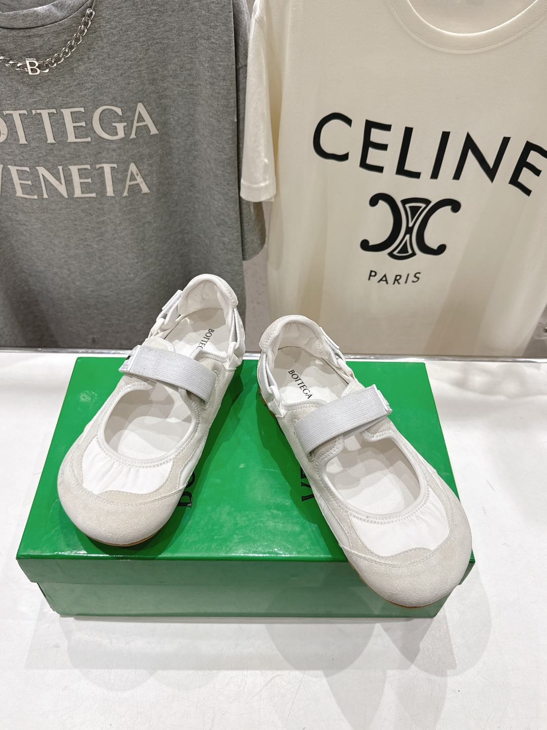 高版本出厂 Bottega Veneta/BV F065 2026ss新款玛丽珍 BV Orbit Fl