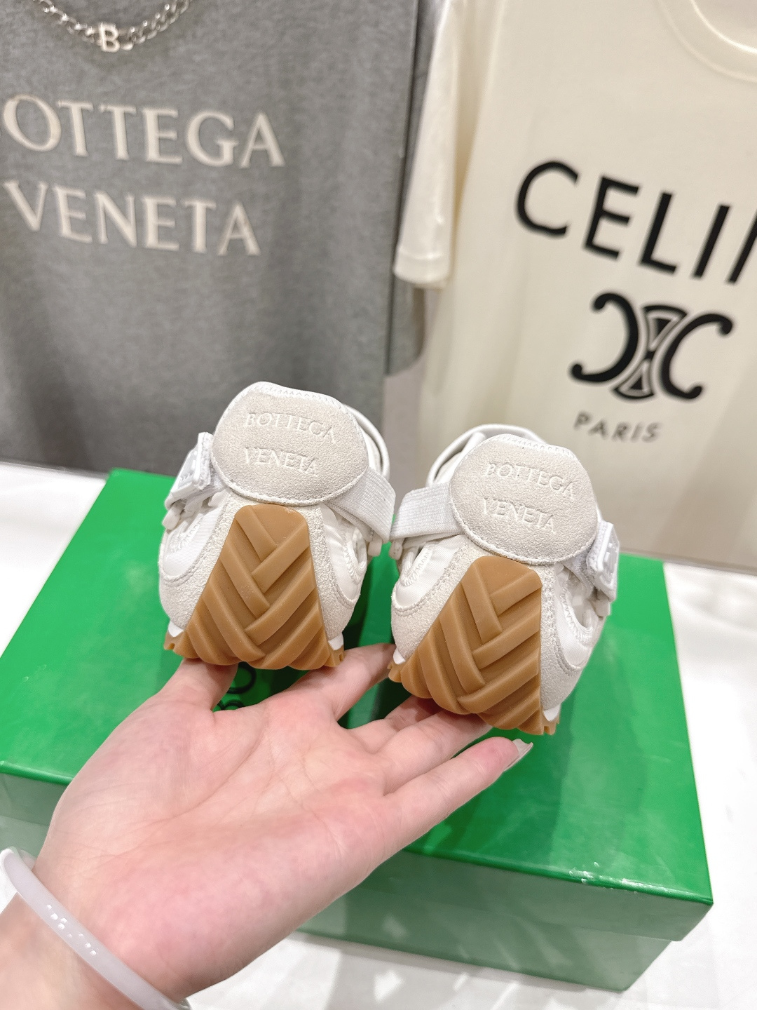 高版本出厂 Bottega Veneta/BV F065 2026ss新款玛丽珍 BV Orbit Fl