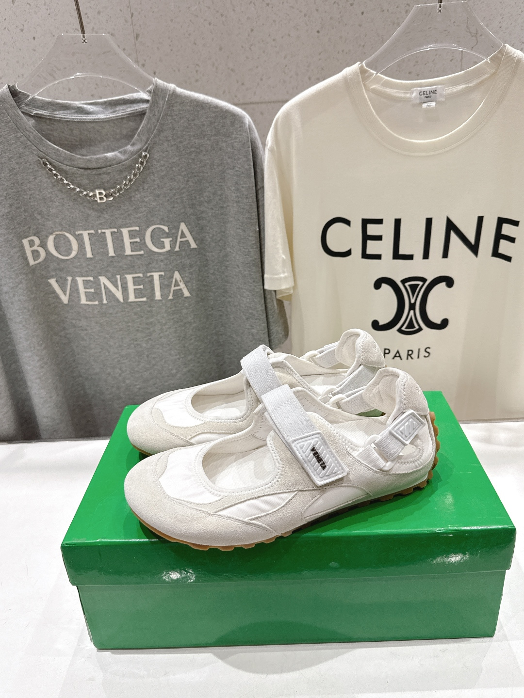 高版本出厂 Bottega Veneta/BV F065 2026ss新款玛丽珍 BV Orbit Fl