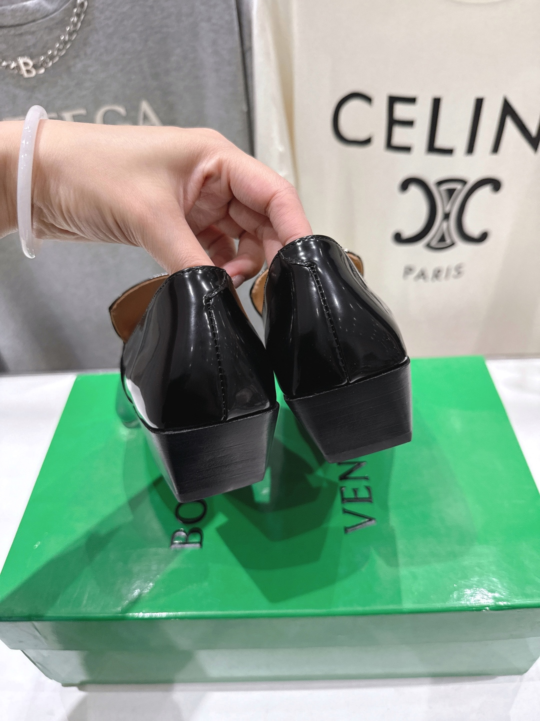 高版本出厂 Bottega Veneta/BV F065 2026ss新款中跟小方头玛丽珍高跟鞋小皮鞋高