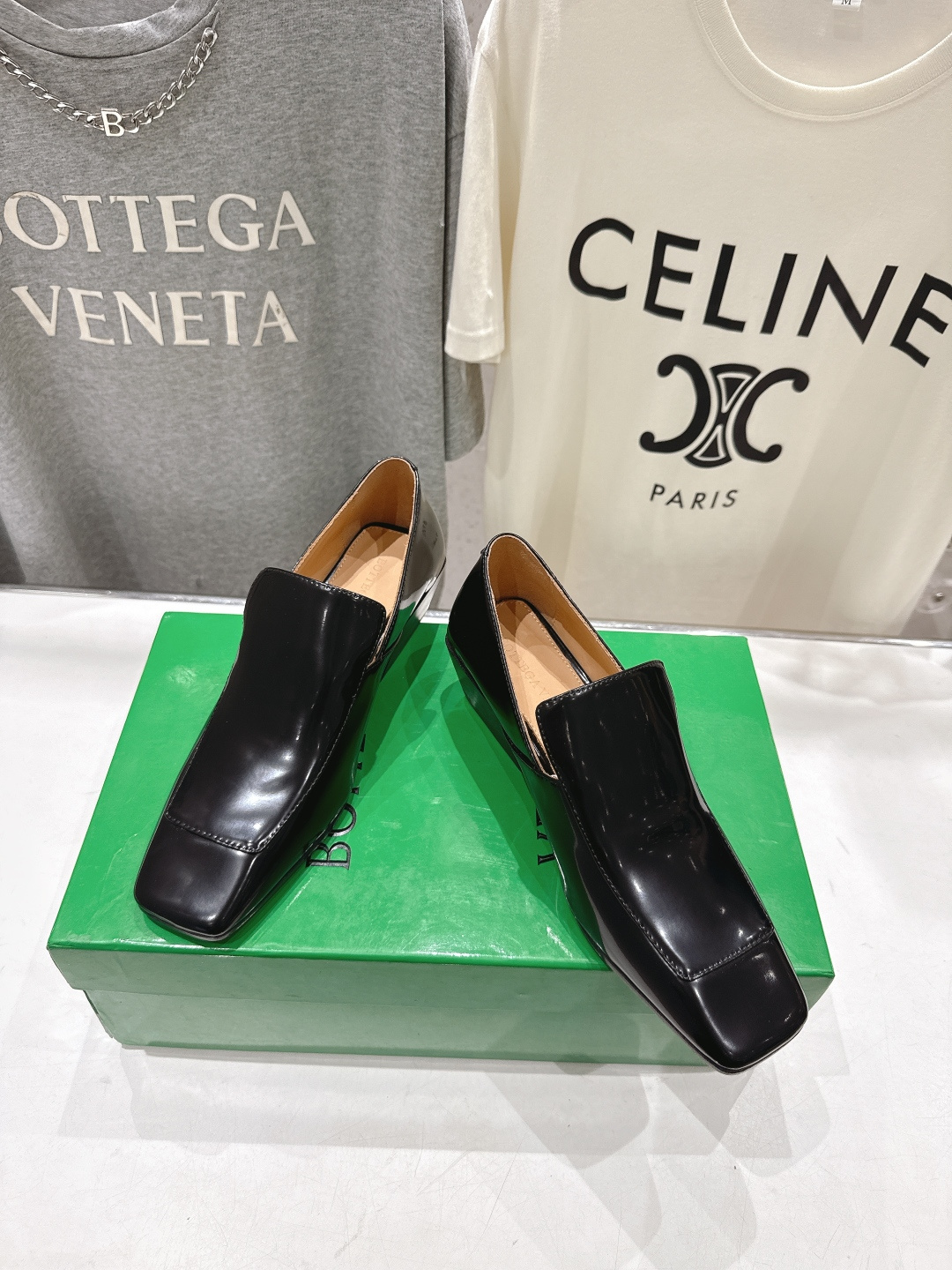 高版本出厂 Bottega Veneta/BV F065 2026ss新款中跟小方头玛丽珍高跟鞋小皮鞋高