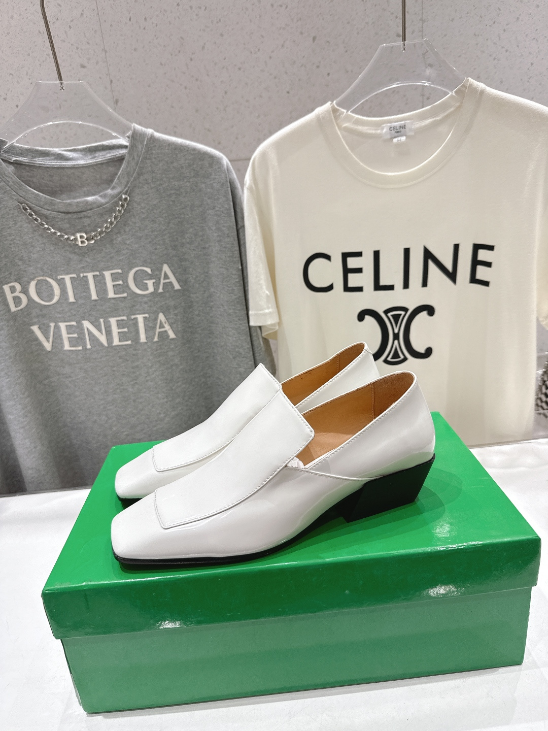 高版本出厂 Bottega Veneta/BV F065 2026ss新款中跟小方头玛丽珍高跟鞋小皮鞋高
